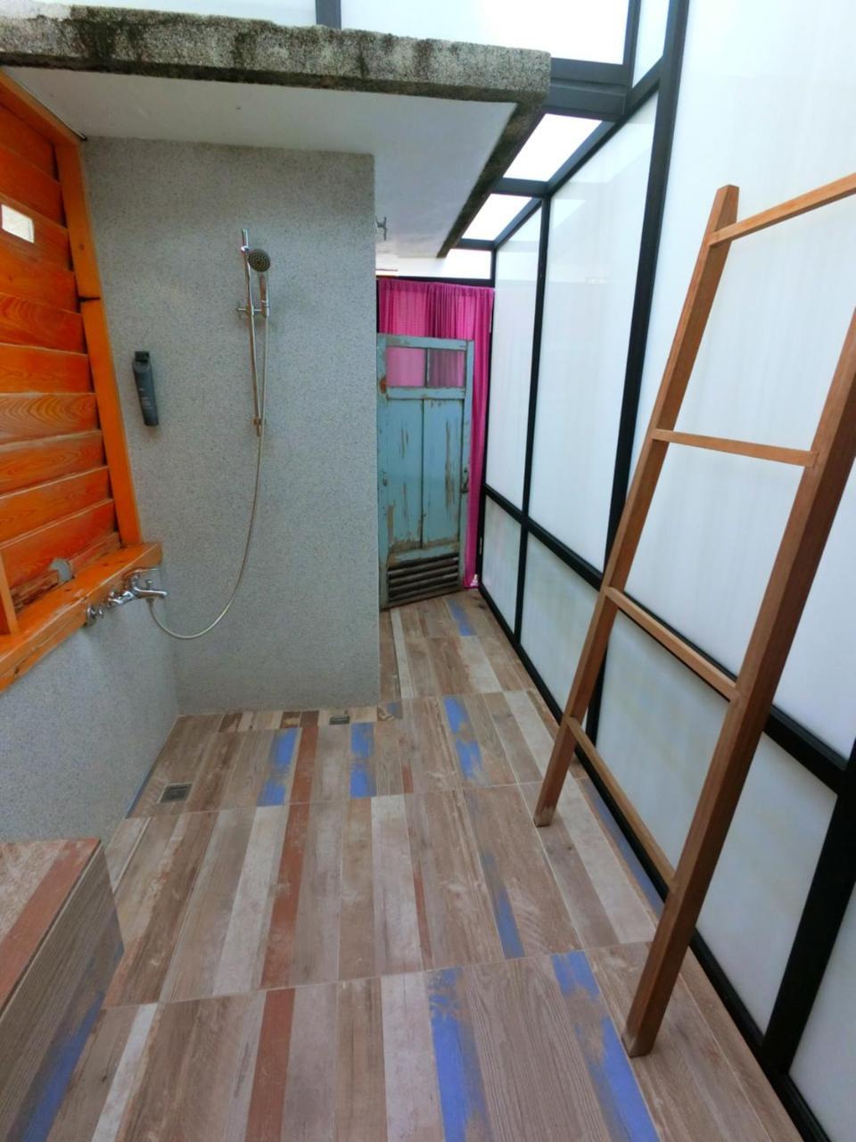 シンキング ホームステイ 台南 エクステリア 写真
